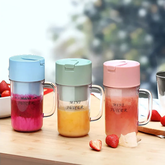 Juicer Cup Large Capacity Four Blades Fruit Mixing Machine
