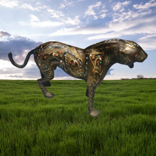 JAGUAR Lion Dotted Gold Decoration Piece