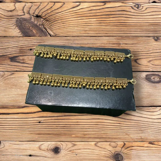 Traditional Gold-Plated Bracelet – Elegant & Timeless Hand Jewelry